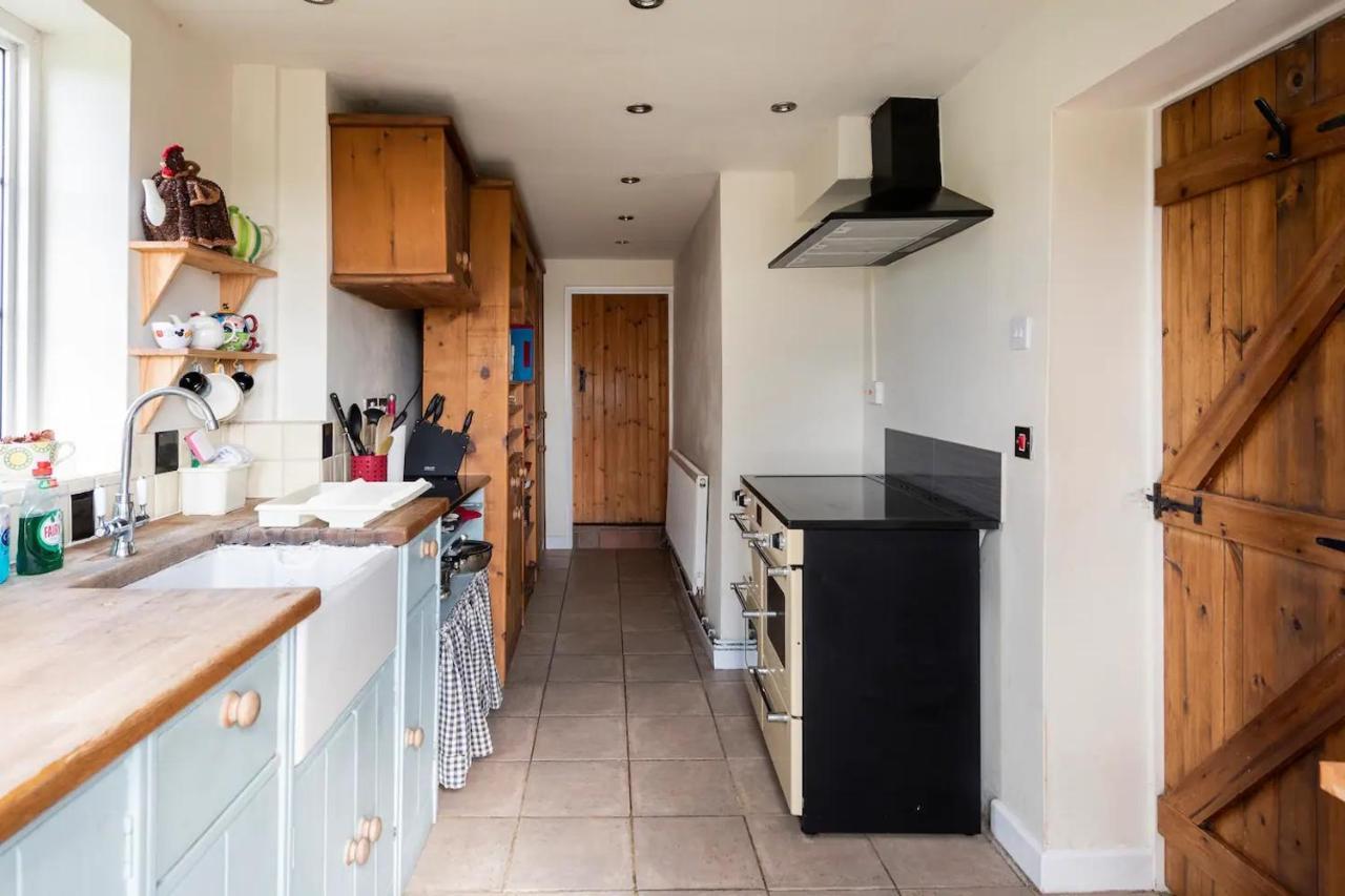 Llys Onnen - North Wales Holiday Cottage Молд Екстериор снимка